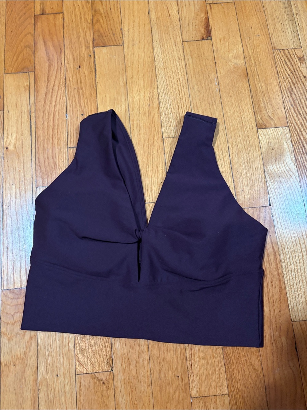 Old Navy Plum Deep V Crop Top ( 1174 )